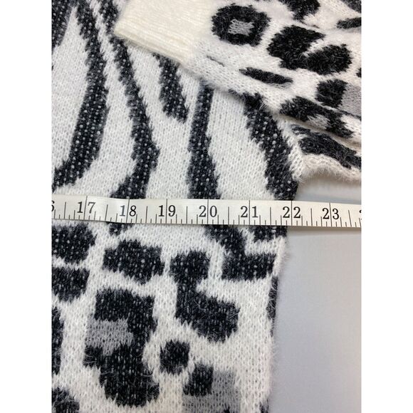 NWT Leopard Print Cowl Neck Sweater Women Sz S New Direction Lux Touch Soft - Picture 8 of 9